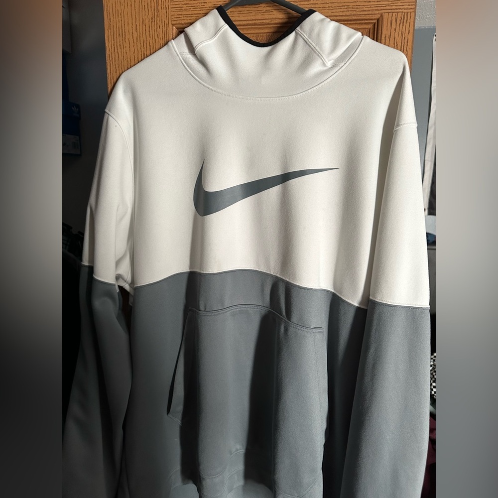 Nike hoodie